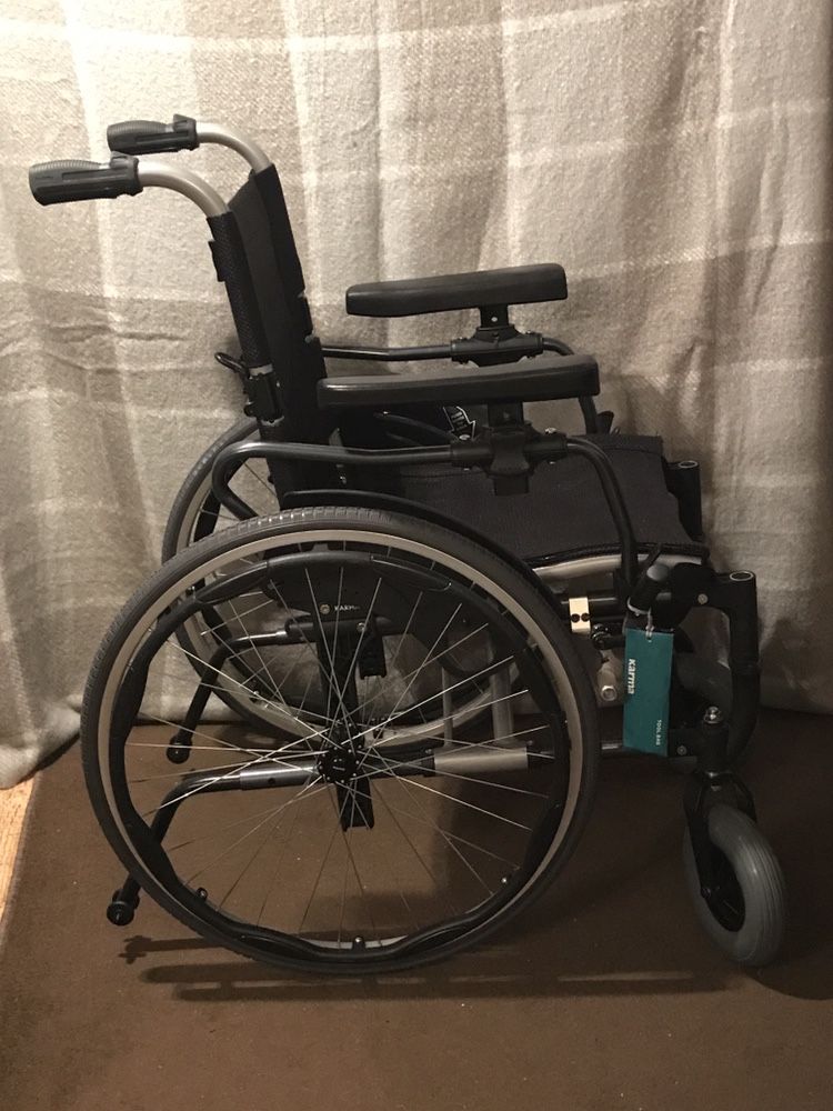 Wózek inwalidzki aluminiowy lekki składany nowy
