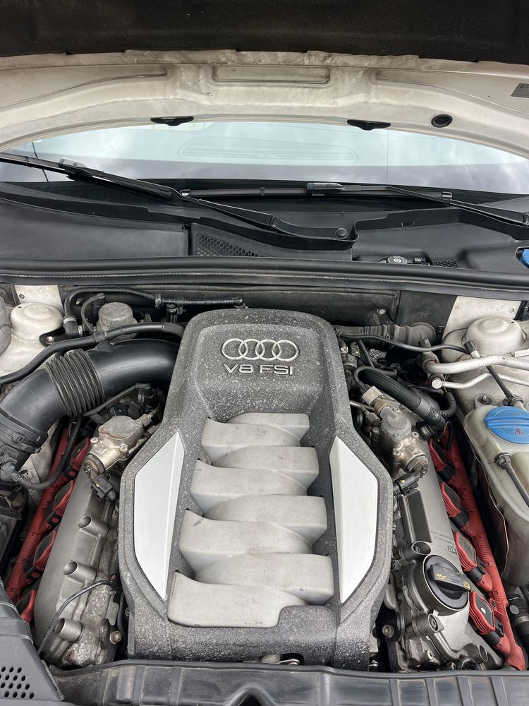 Audi S5 4.2 V8 manual. Aktywny wydech. Quatro