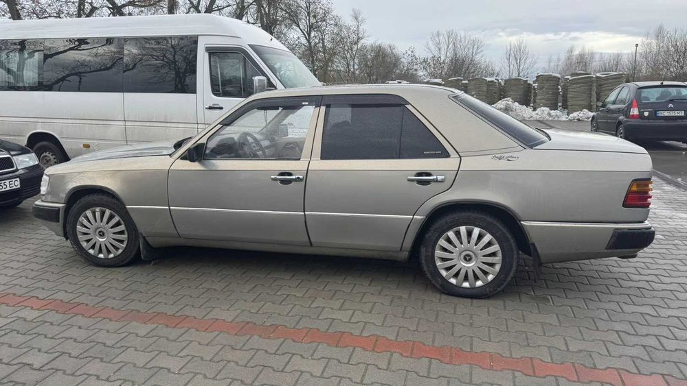 продам автомобіль