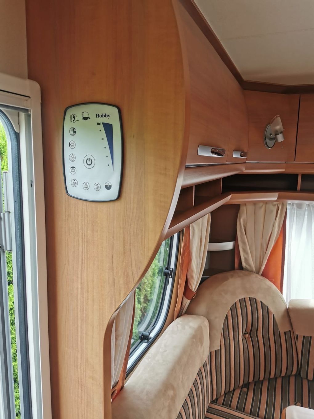 Hymer-Eriba Eriba NOVA 465 full opcja z klimą i moverem  Hobby 495 UL