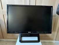 Telewizor z monitorem 21,5 cala LG M2252D