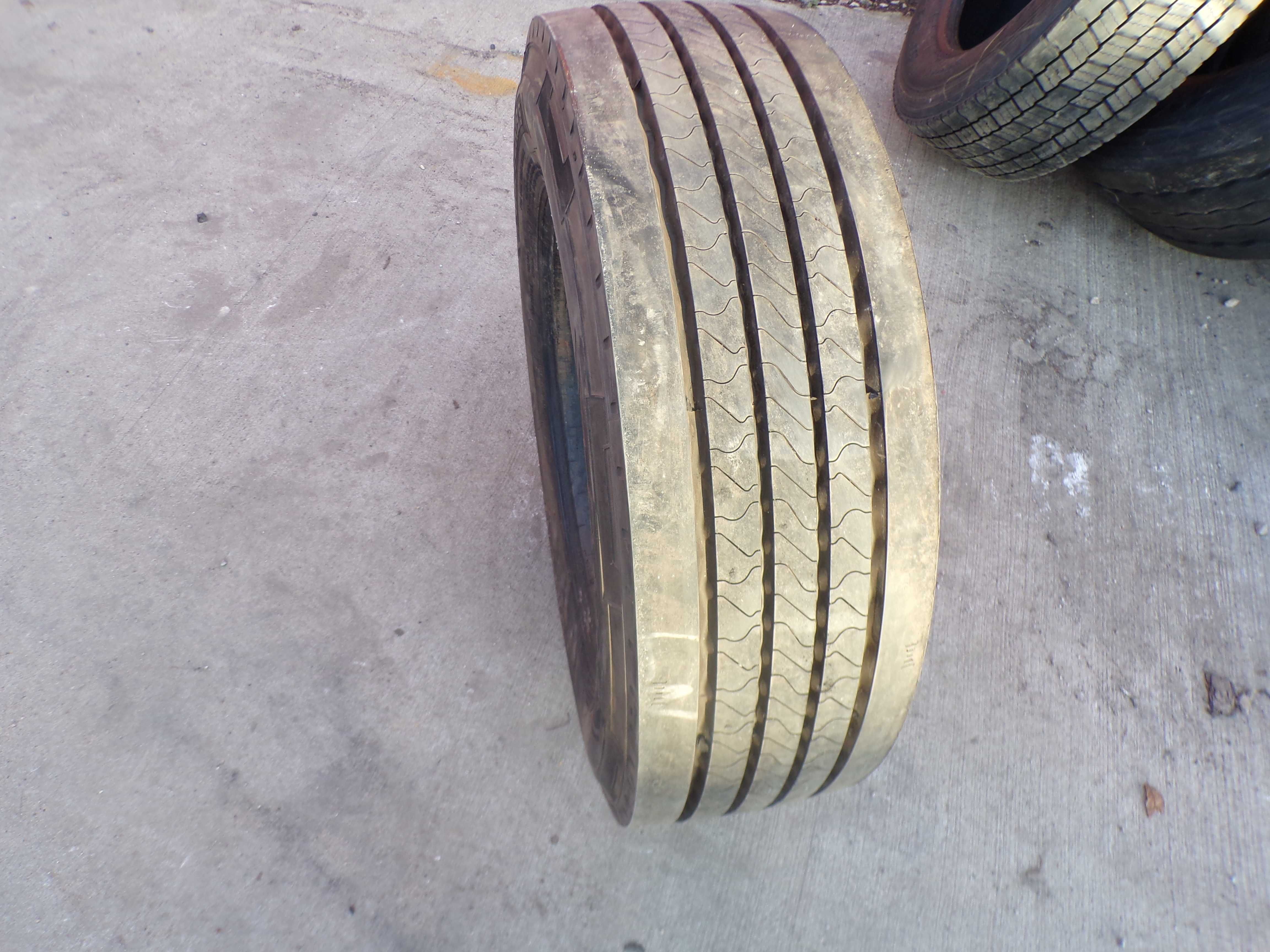 opona 265/70R19.5 FORTUNE FAR 603 (500 netto)