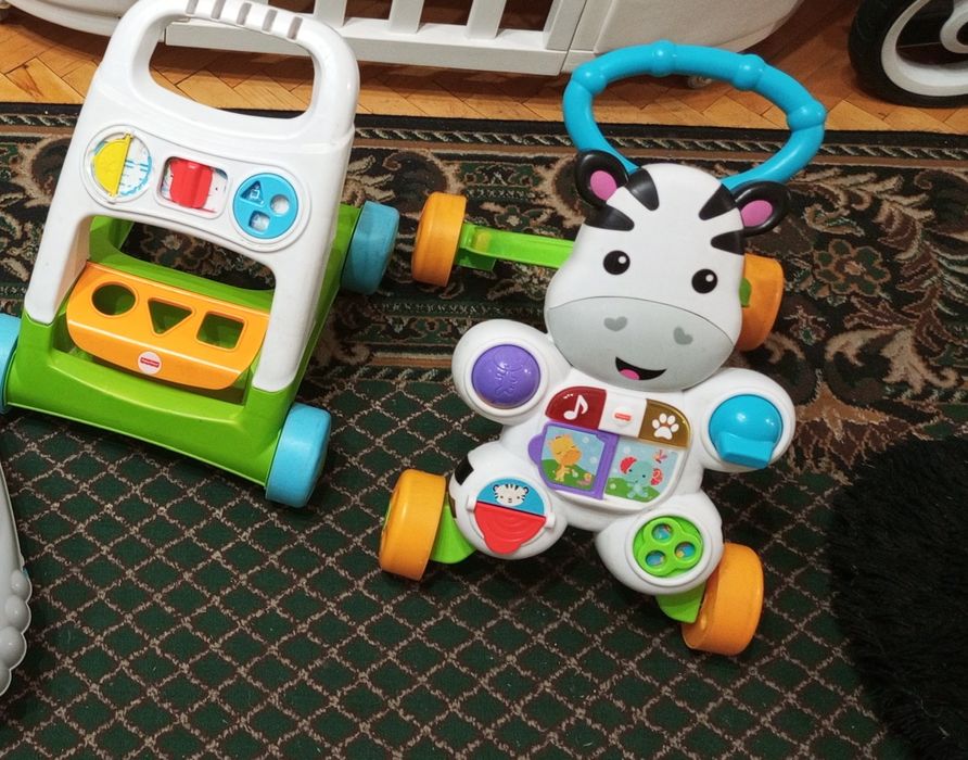 Ходунки дитячі,хороший стан.