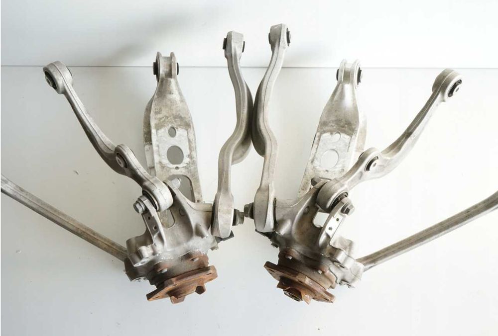 Підвіска передня задня підрамник  	Audi A8 D5 4N Разборка