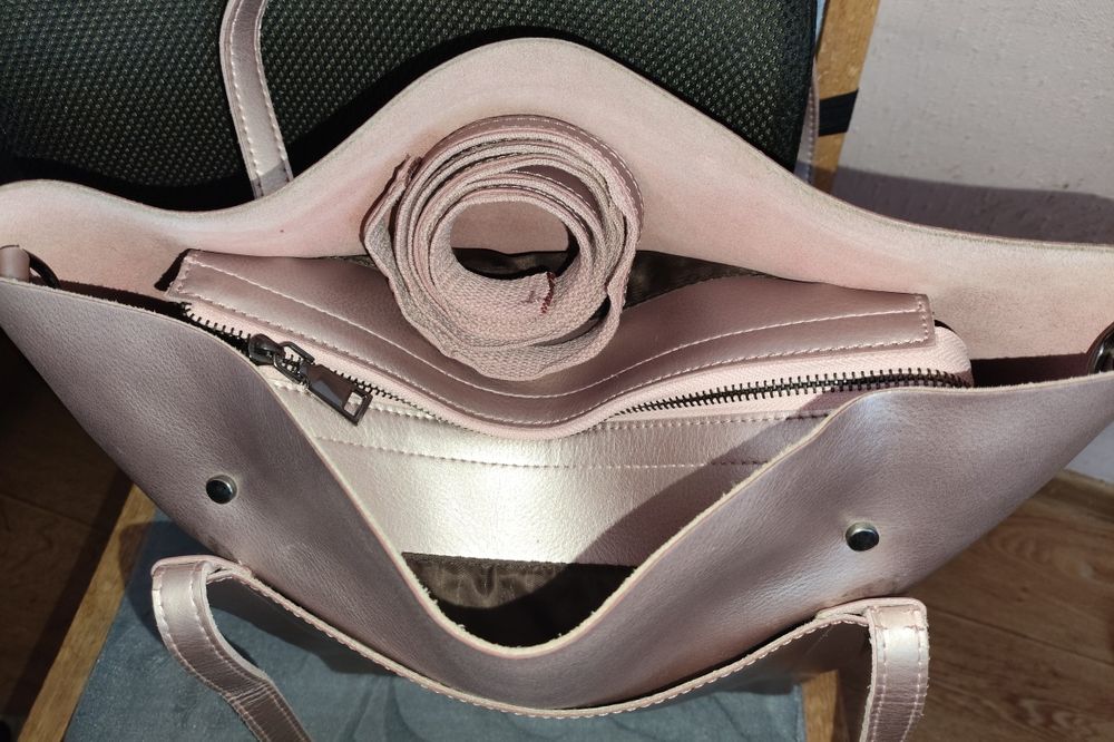 Сумка из натуральной кожи р. 30*28*13 см