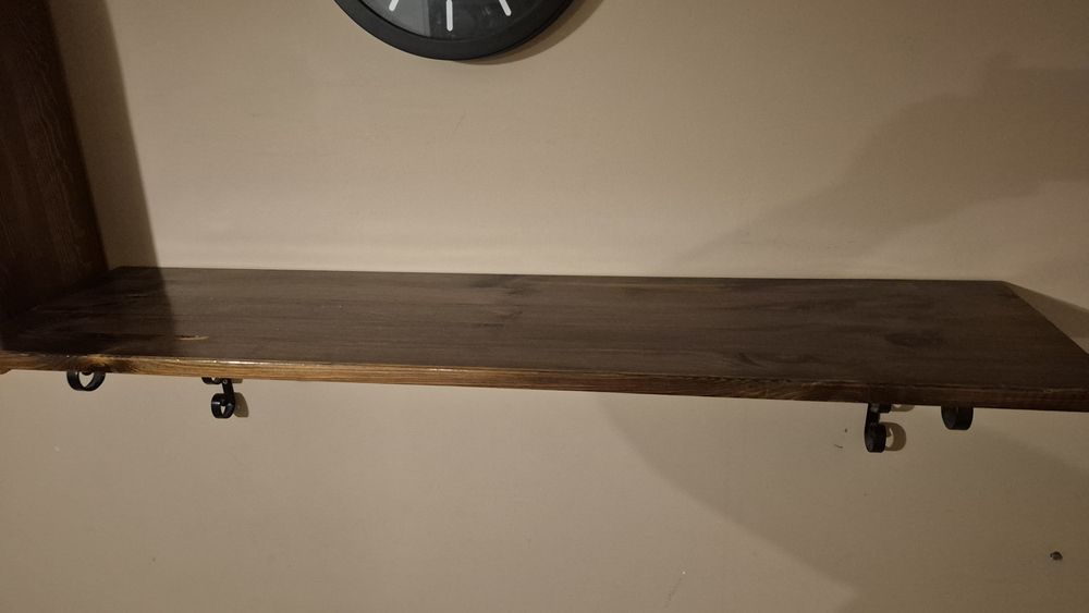 Półka Lita deska lakierowana