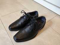 Buty chłopięce eleganckie czarne Vapiano 35 wkł.24,5