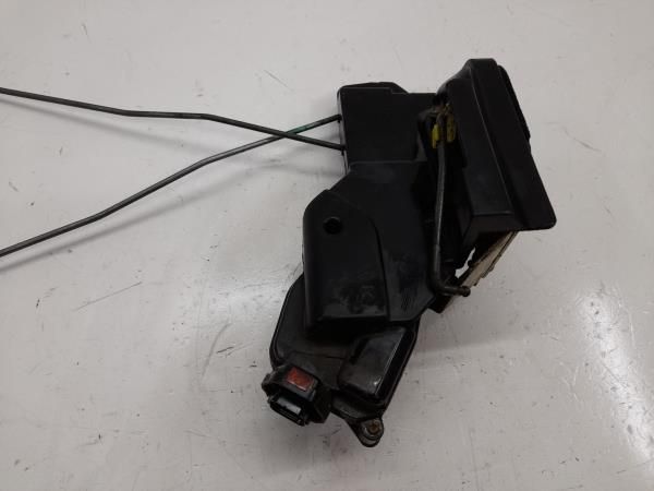 Fechadura / fecho porta trás esquerdo HYUNDAI Matrix (FC)