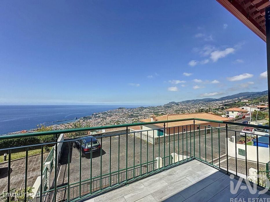 Casa / Villa T3 em Funchal (Santa Maria Maior) de 166,00 m2