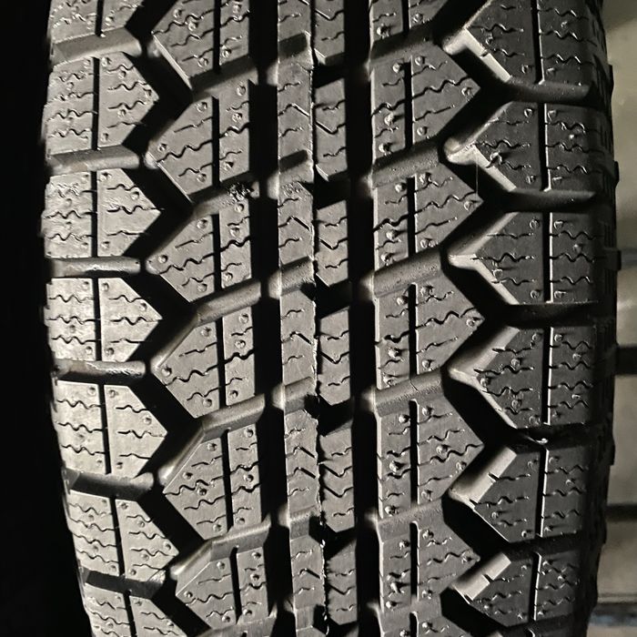 Шини нові 185/14 - 2шт Hankook Zovac 2000