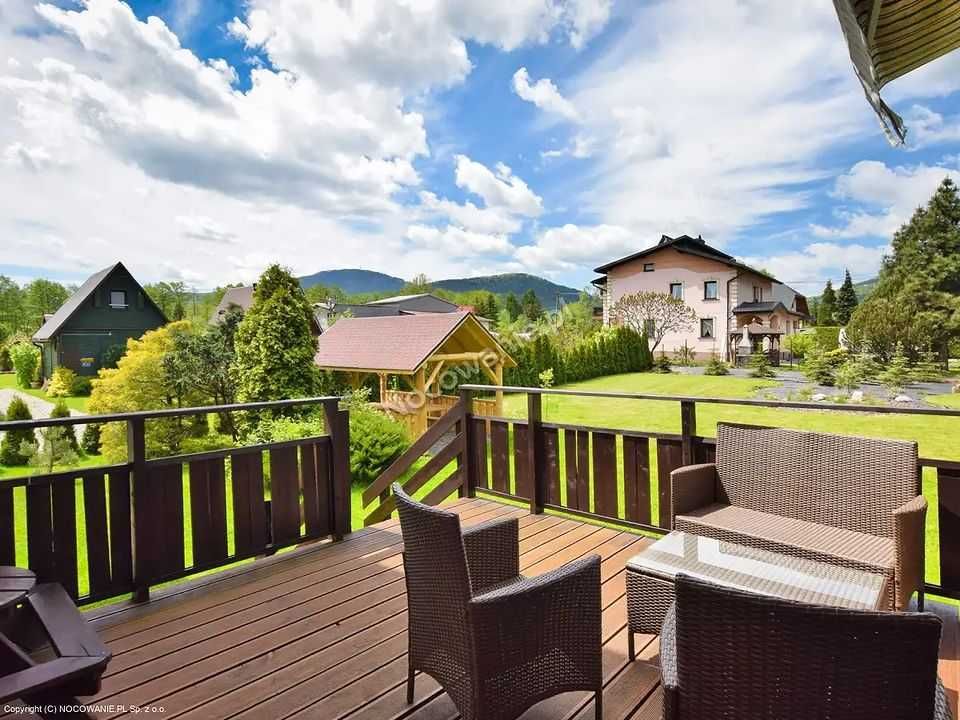 Noclegi Szczyrk. Dom, domek na wyłączność. Bania i bilard !