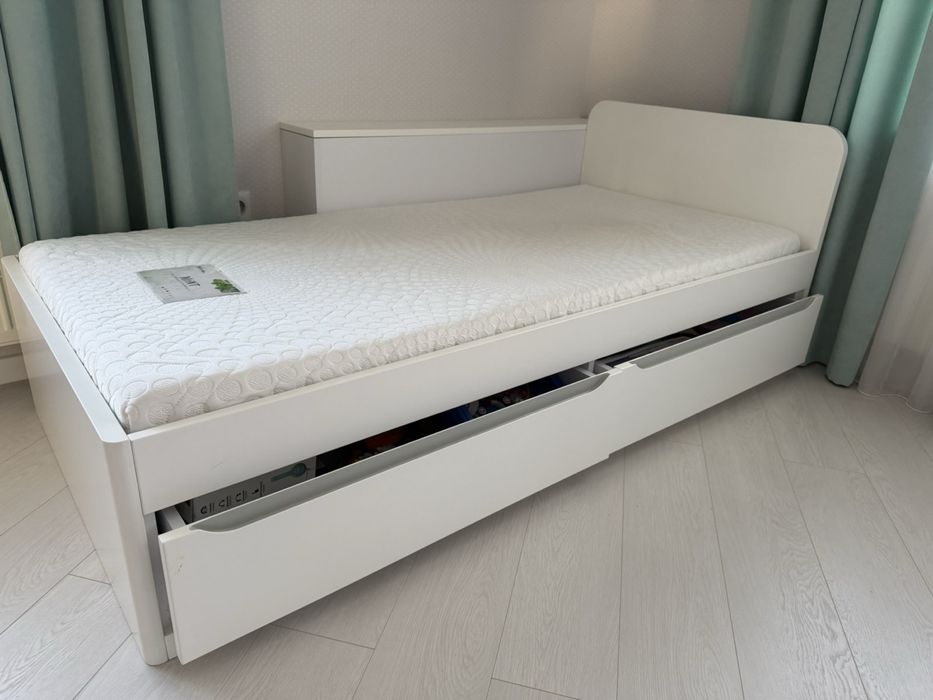 Ліжко односпальне, дитяче зроблене особисто під замовлення