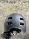 Kask i ochraniacze oxelo