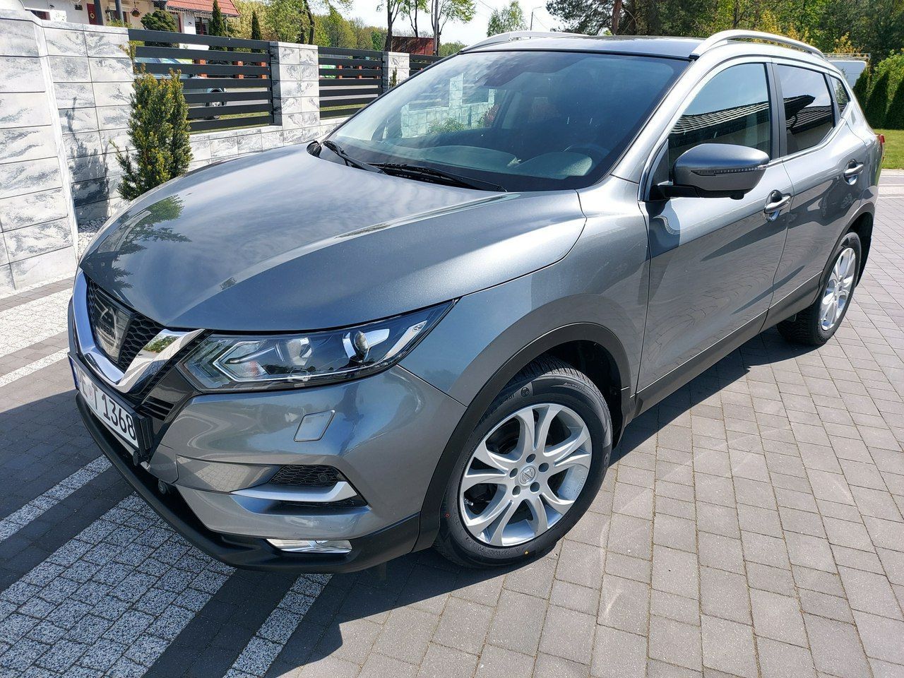 Nissan Qashqai xenon led kamera 360 automat super stan