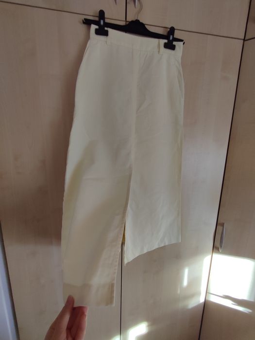 Lniana spódnica MIDI Reserved