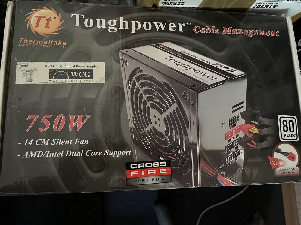 Блок живлення модульний Thermaltake 750w Toughpower