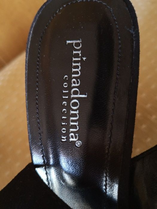 Sandálias salto alto Primadonna Collection, pretas, tamanho 40.