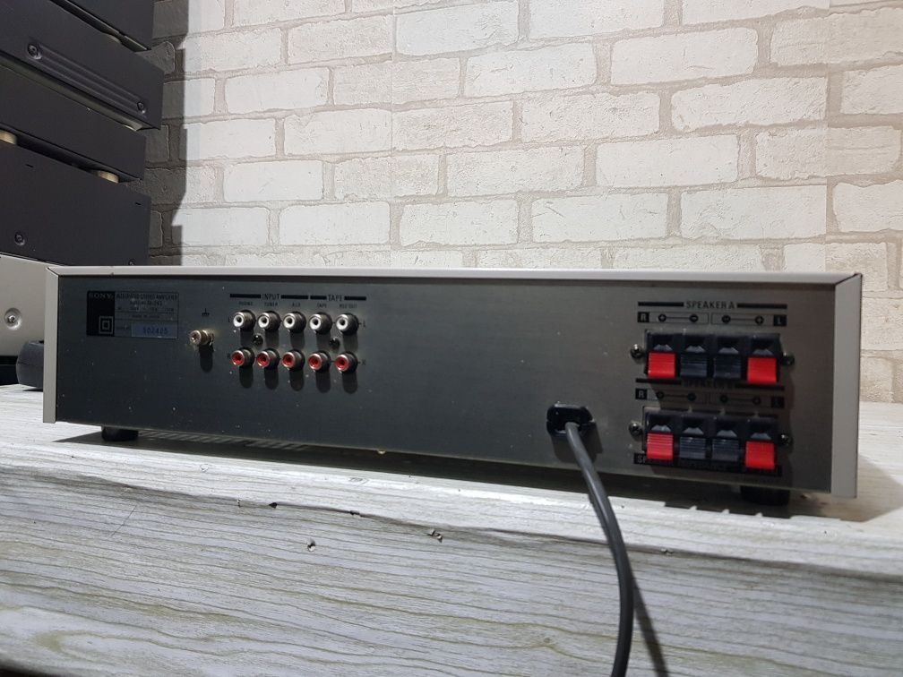 Стерео підсилювач/усилитель Sony TA-343 2x30Вт б /у з НімеччиниВихідна
