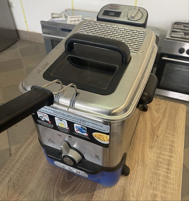 Фритюрниця Tefal з Німеччини