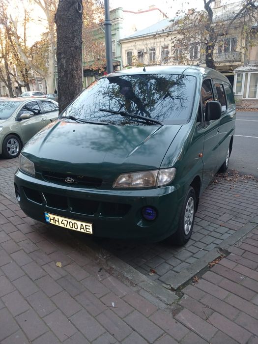 HYUNDAI)H200) авто в хорошем состоянии