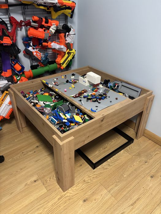 Stolik do klockow Lego