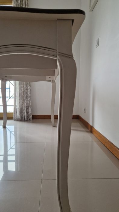 Conjunto Mesa e 6 Cadeiras