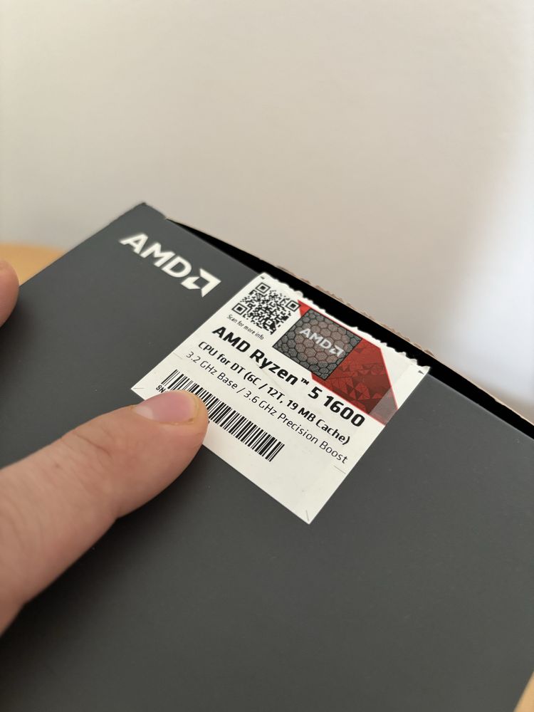 AMD Ryzen 5 1600 AF - Używany w pudelku BOX