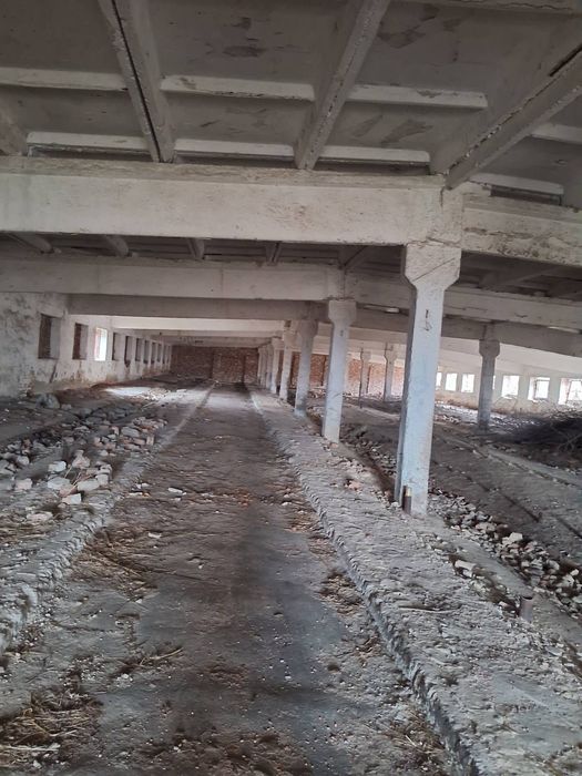 Продаж приміщення (ферми).