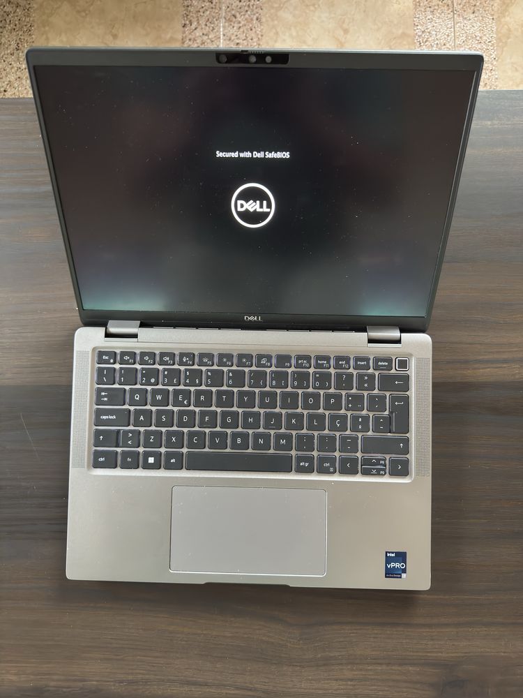 Dell Latitude 7440