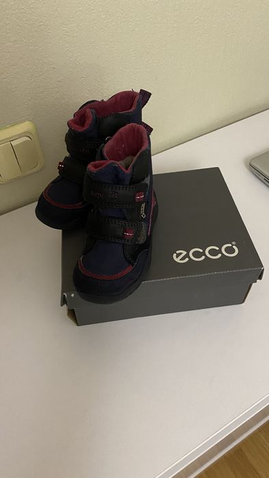 Дитячі черевики Ecco термо 23 розмір
