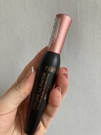 Nowy pogrubiający tusz do rzęs Bourjois Volume Glamour (czarny)