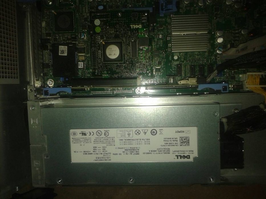 Продам мощный сервер Dell PowerEdge R410 бу