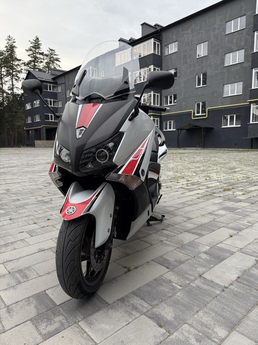 YamahaT-MAX 2014