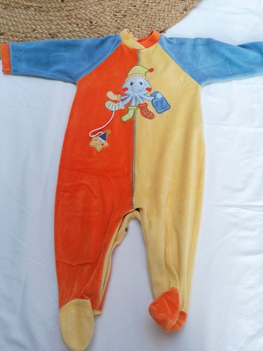 Romper Tricolorido com Polvo, de Bebé