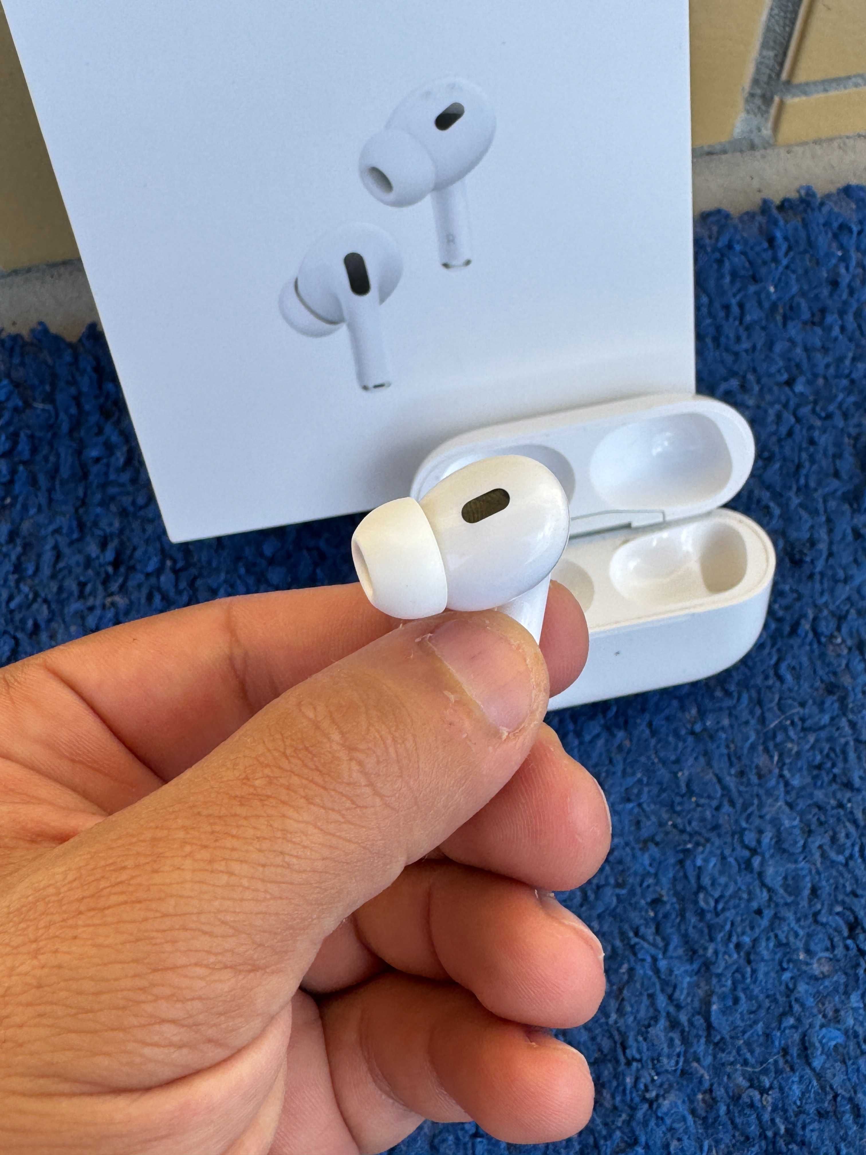 VENDO AIRPODS PRO 2 LIGHTNING (2022) como Novos sem Garantia