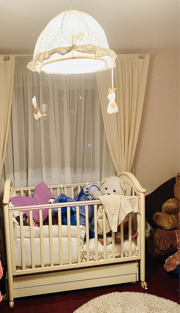 Дитяче ліжко ліжечко Pali Capriccio, світильник, матрац, постільна