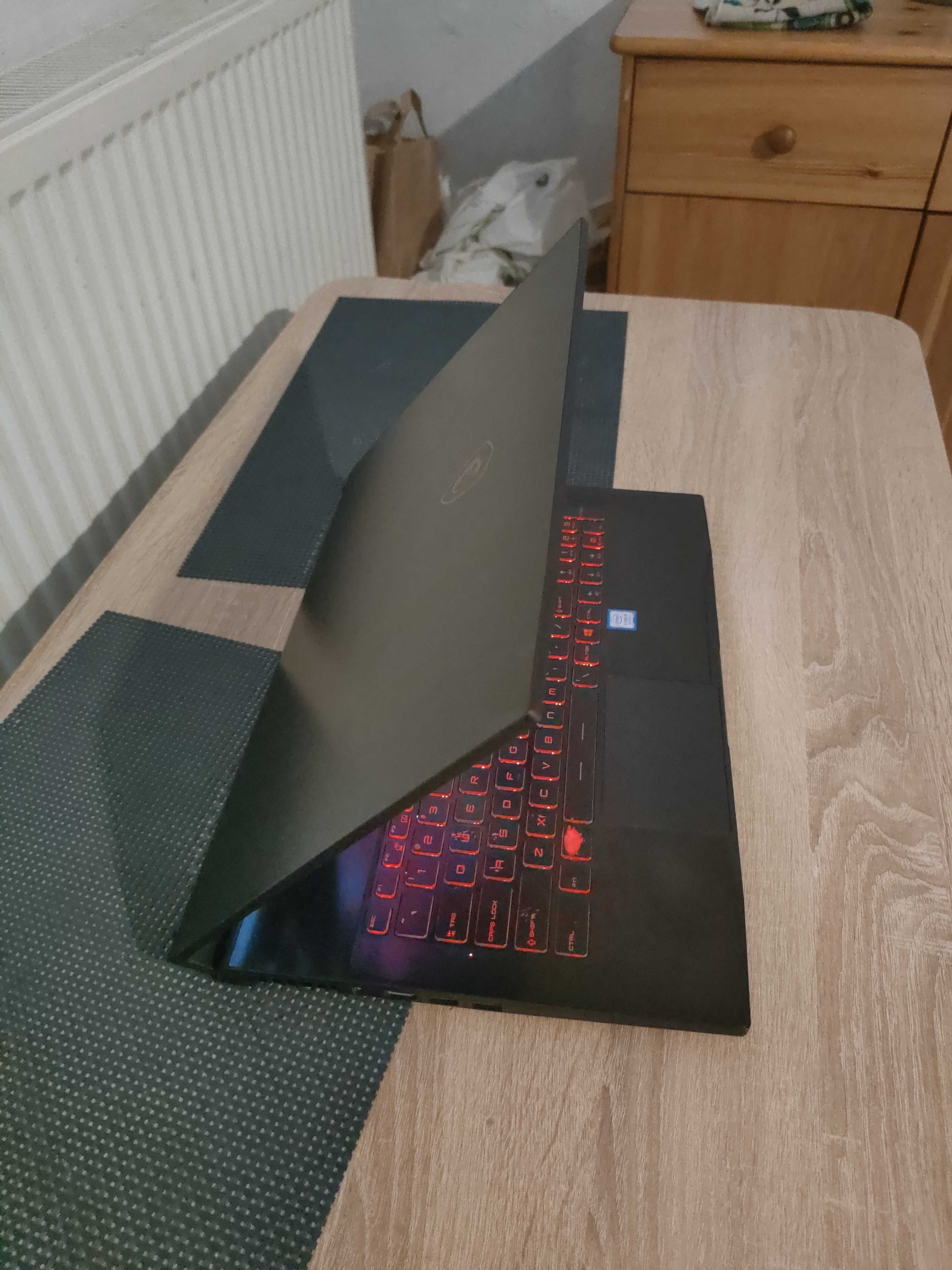 laptop do gier MSI GF75 i7-8750H/16GB/512GB GTX1050Ti Max-Q