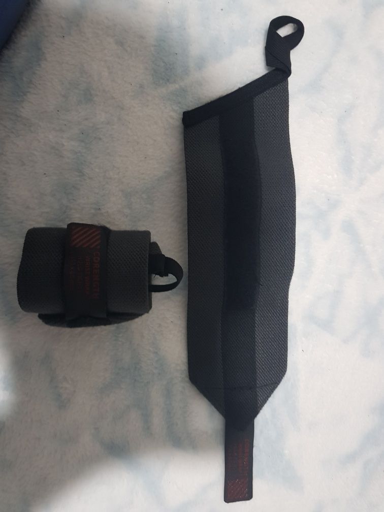 Vendo cinto de musculação marca corength tamanho M/L ler descrição