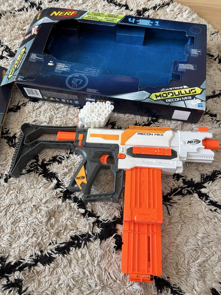 Zestaw Nerf modulus Recon mk11 i magazynek 24 strzałkowy