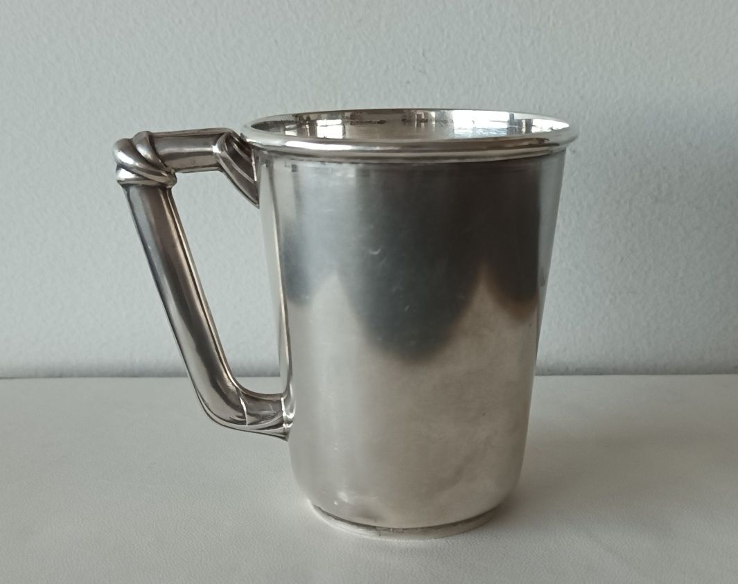 Caneca em Prata  - Portes Grátis