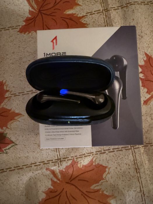 Продаю наушники 1MORE в отличном состоянии