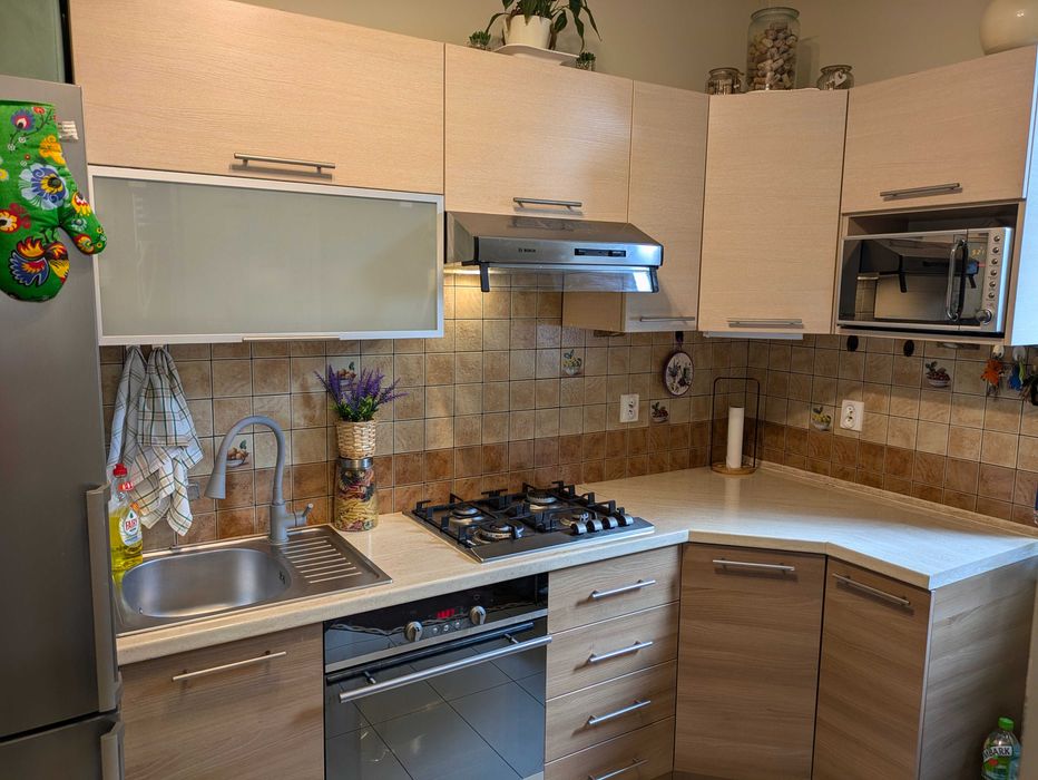 Sprzedam kuchnię wraz z wyposażeniem