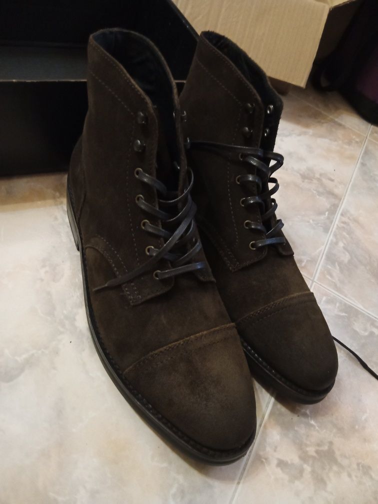Botas cabedal THURSDAY