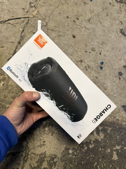 Glosnik jbl charge 5 nowy