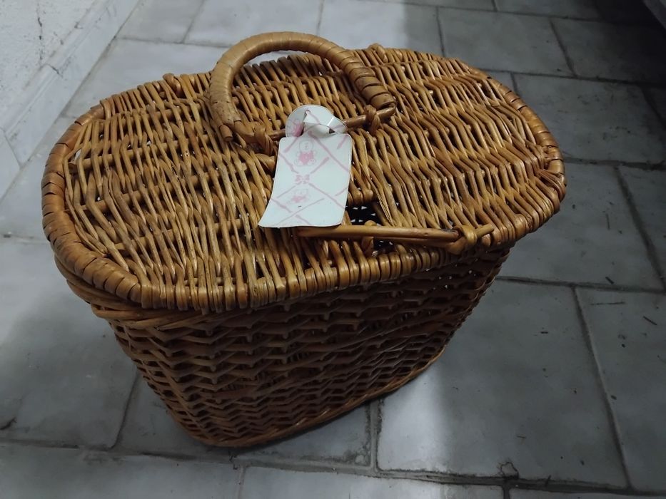 Cesta para bebé ou crianca