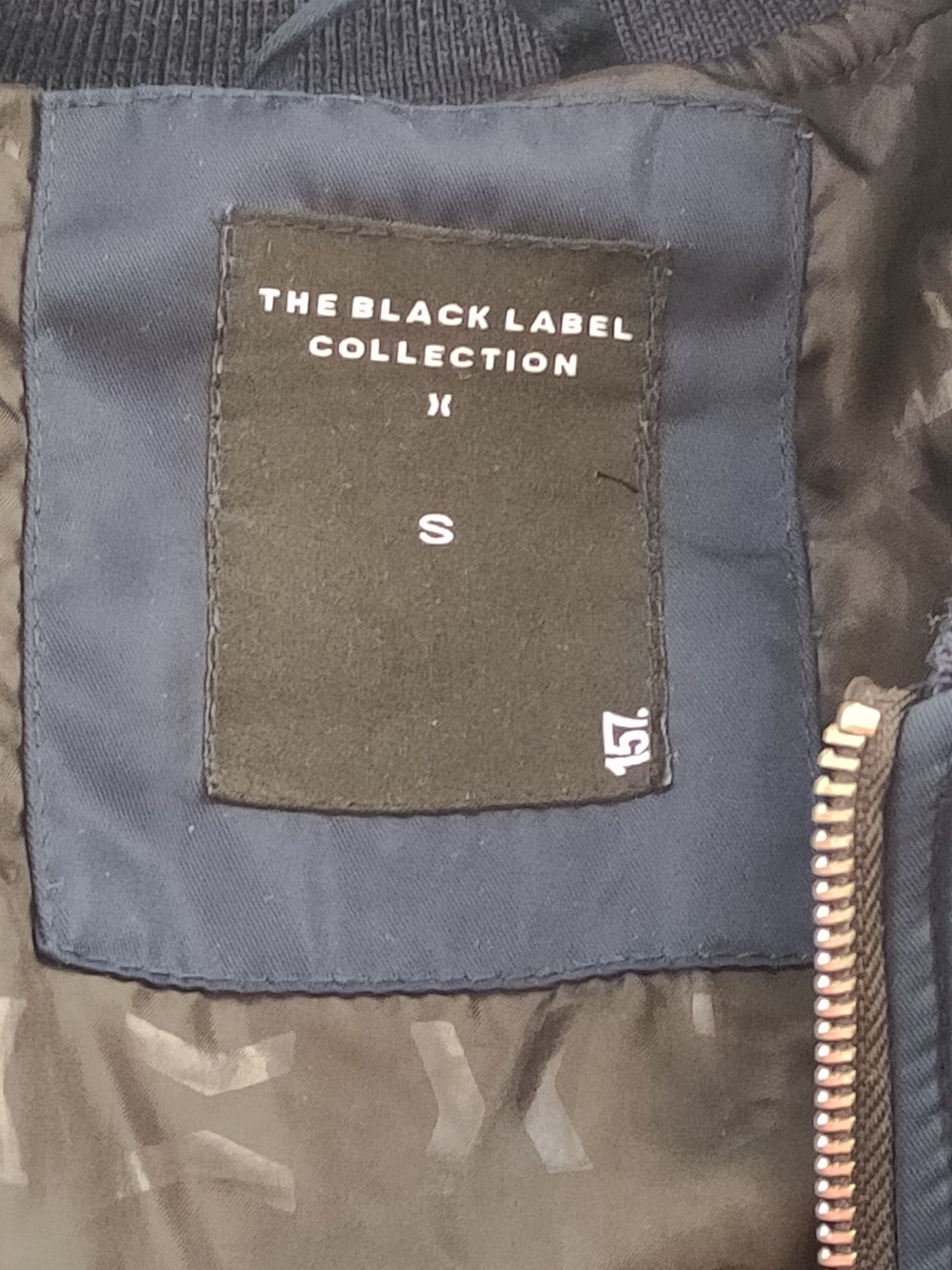 Bomberka The Black Label Collection