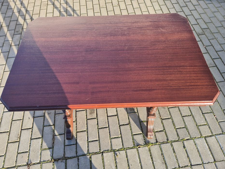 Stylowy stół TRANSPORT