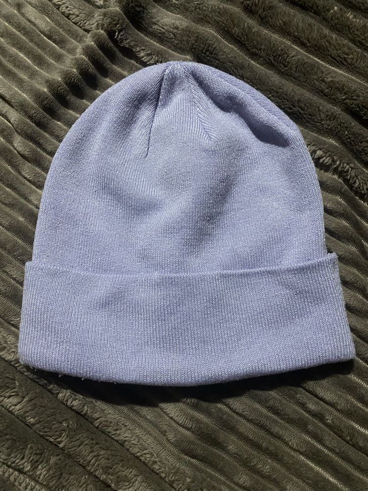 Czapka beanie z napisem ‘NOTHING’ – fioletowa