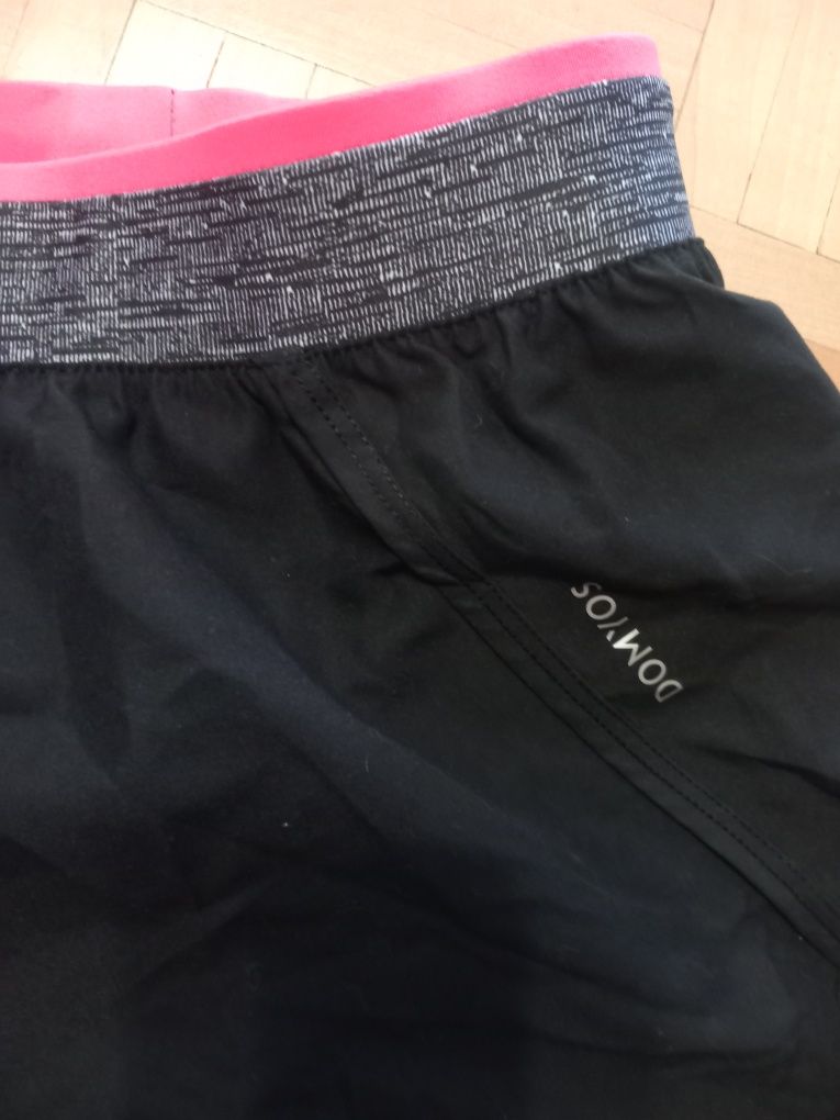 Spodenki damskie lekkie cienkie rozm.xs firmy decatlon
