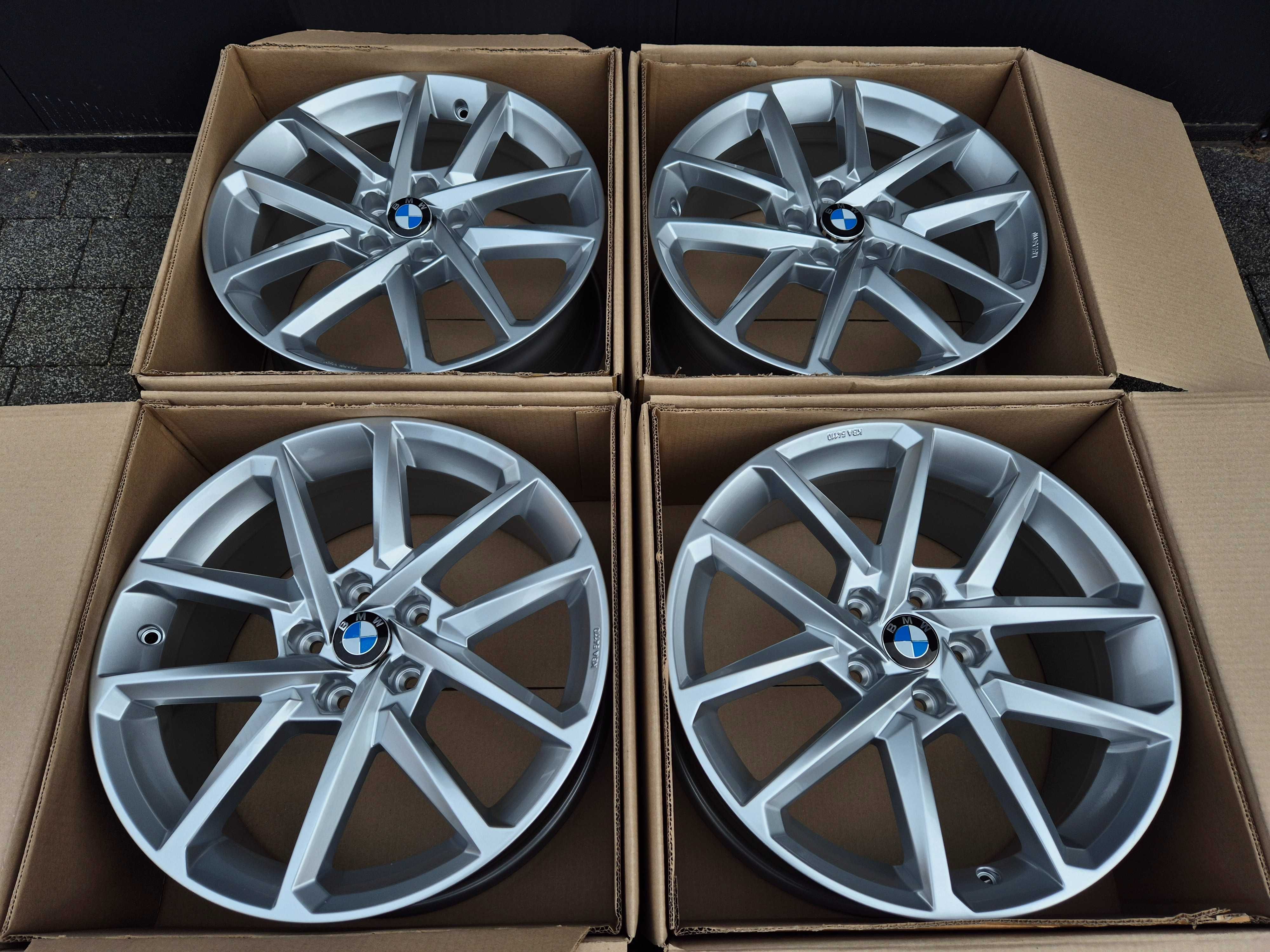 Felgi 18 BMW serii 1 F40 F70 X1 F48 / F49 iX1 X2 F39 U10 iX2 5x112